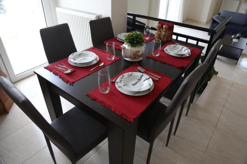 Aura Family Loft Apartment นาฟปลิโอ ภายนอก รูปภาพ