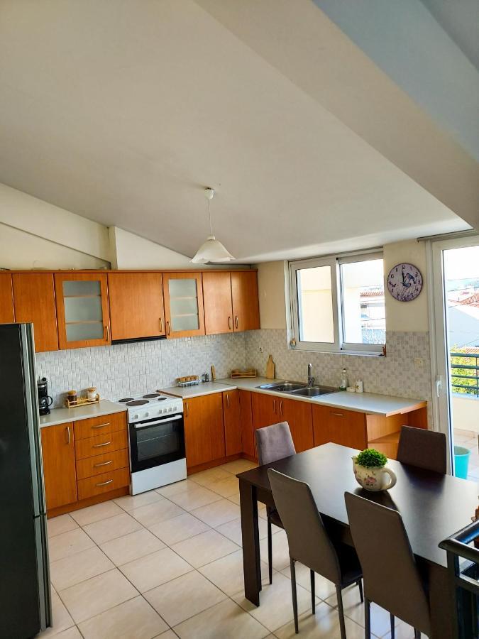 Aura Family Loft Apartment นาฟปลิโอ ภายนอก รูปภาพ